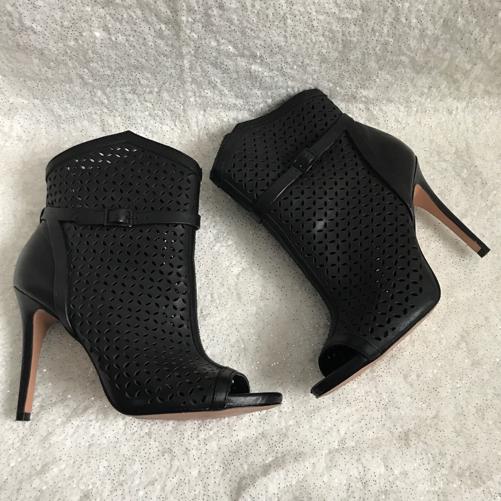 Pour La Victoire Laser-Cut Peep Toe Booties